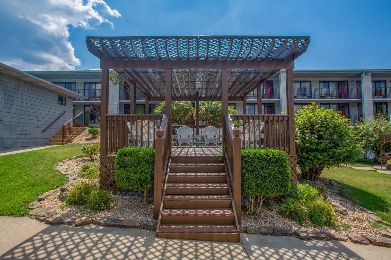 Ramada By Wyndham Branson Motel Eksteriør bilde