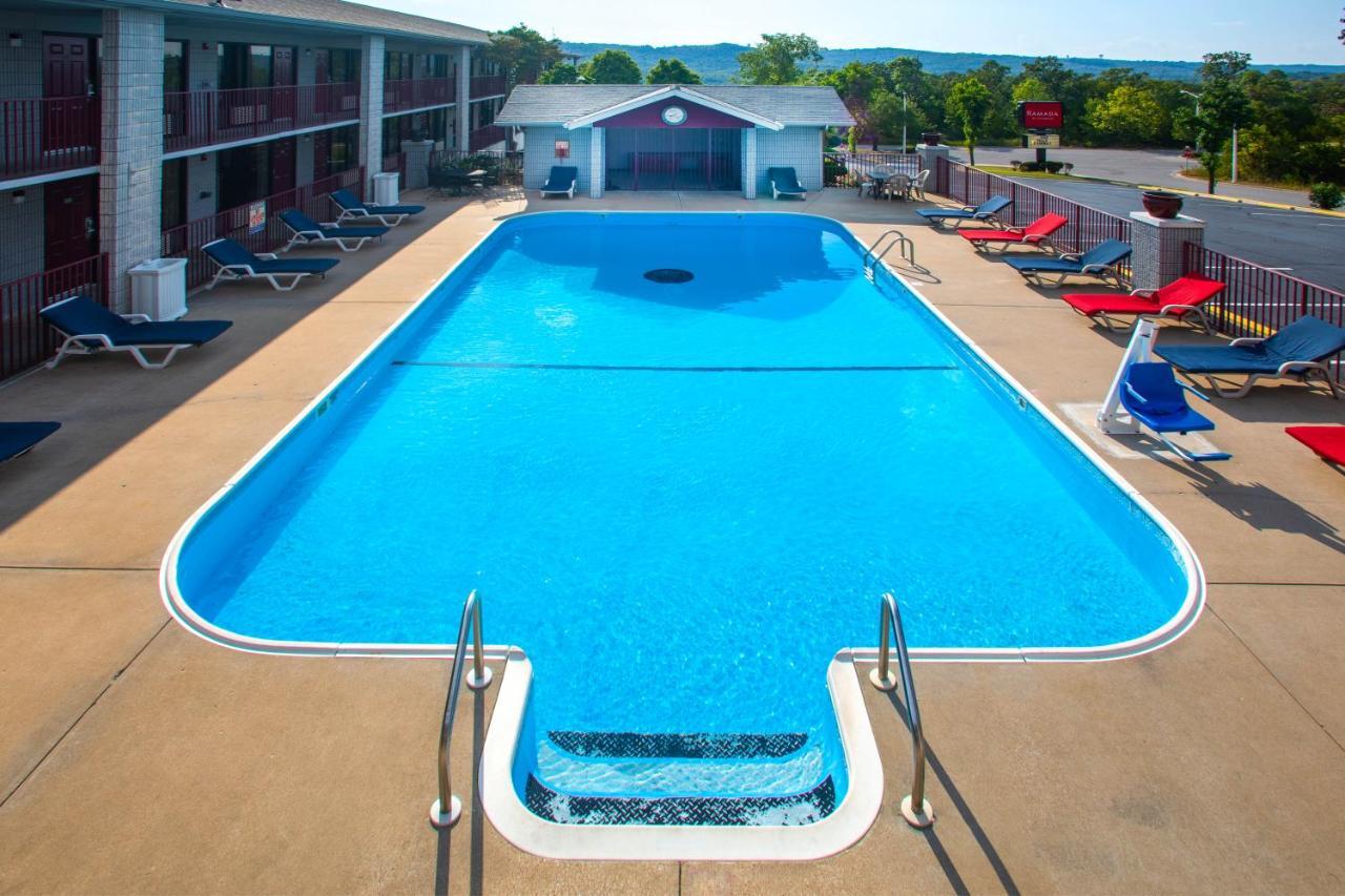 Ramada By Wyndham Branson Motel Eksteriør bilde